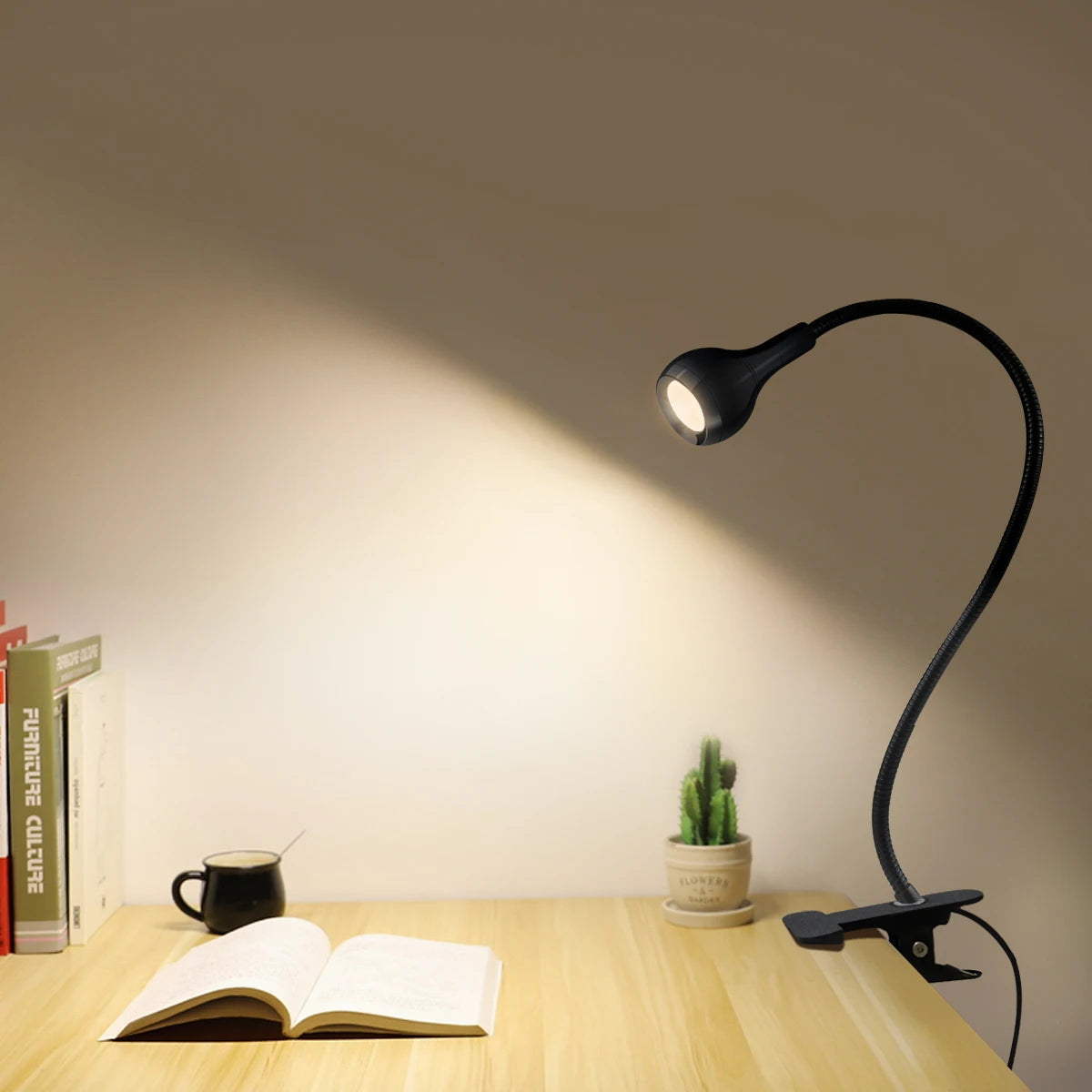 Flexible USB Clip Table Lamp – Gooseneck LED Reading Light for Desk & Bedside