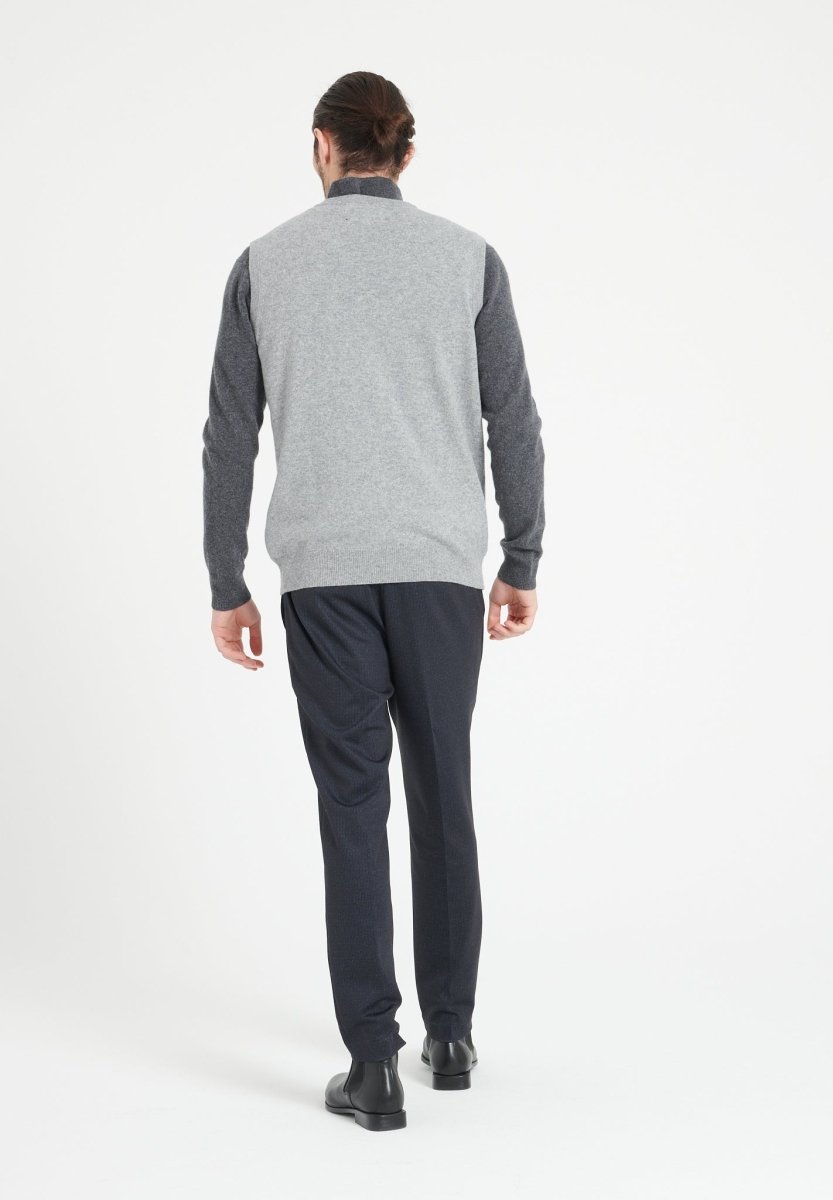 Gilet col V sans manches homme en cachemire gris clair - LUKE 9-4